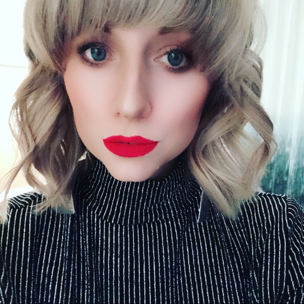 Meet your Posh Addict, Brigid